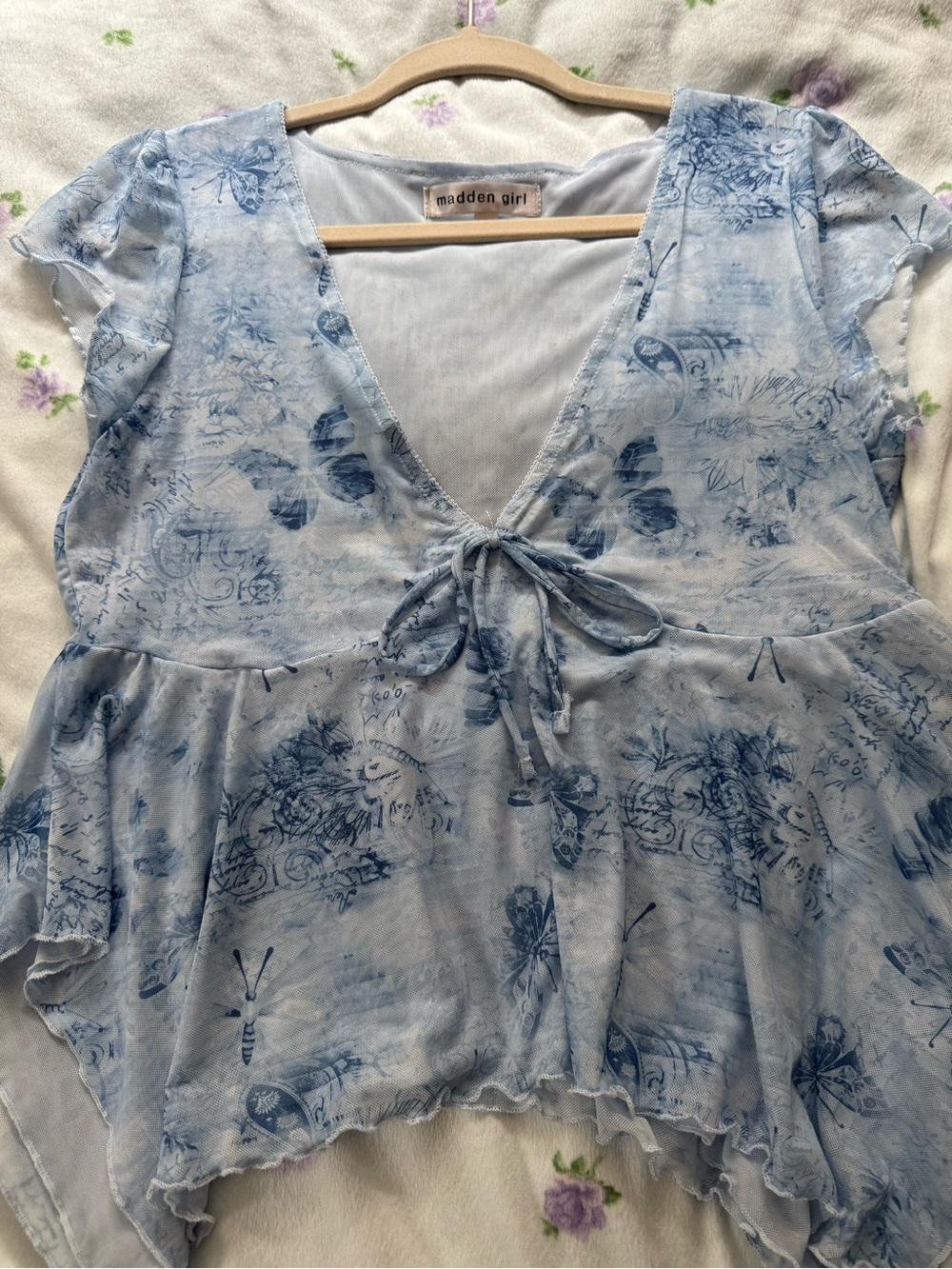 Madden Girl Blue Floral Tie-Front Peplum Tunic